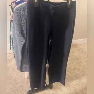 35 Lucy tech Navy Capris